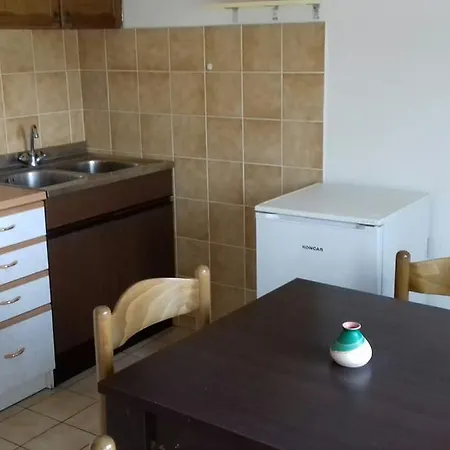 Apartment Varnica *